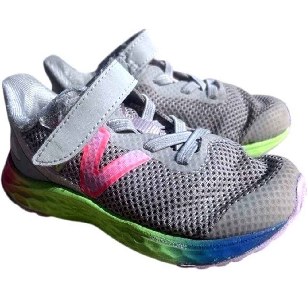 New Balance Fresh Foam Arishi v4 Kids 7 Grey Pink Rainbow Good Athletic Sneakers - Picture 2 of 12